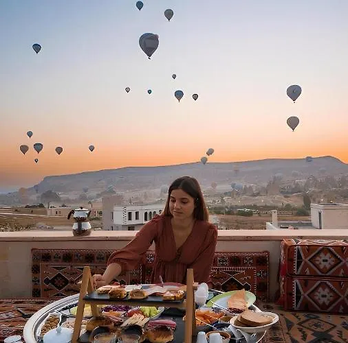 Katapa Stone House Hotel 2*