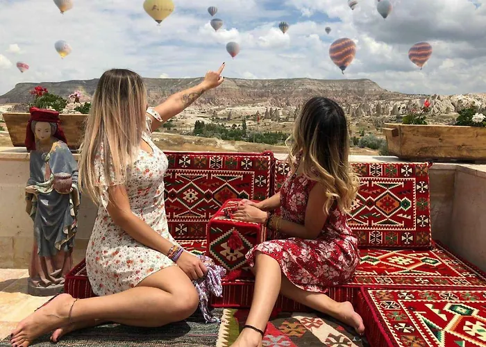 Katapa Stone House Hotel